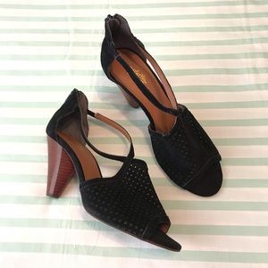 Seychelles Heritage Black Suede Leather Heels 9.5